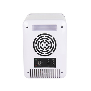 Mini Refrigerador Térmico Moderno de 4L de Doble Uso para Hogar y Auto - Enfriador Portátil de Productos de Belleza Frío/Calor con Refrigeración por Semiconductor - Product Image 4