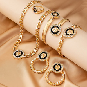 Set di Gioielli Vintage Creativo <span class=keywords><strong>con</strong></span> Testa di <span class=keywords><strong>Leone</strong></span> Placcato Oro per Donna, <span class=keywords><strong>con</strong></span> Bracciale e <span class=keywords><strong>Collana</strong></span> per Matrimonio, Fidanzamento, Anniversario - Product Image 2