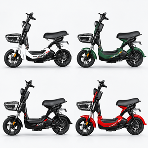 Bicicleta eléctrica urbana ligera de color negro con cesta delantera, faro grande y panel de visualización digital - Product Image 6