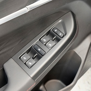 รถยนต์มือสอง Geely <span class=keywords><strong>Vision</strong></span> X3 1.5T เกียร์ธรรมดา ปี 2020 สภาพดี ขายดีในจีน  ที่เดียวเท่านั้นที่มีสี  ราคา 5500$ FCA - Product Image 5