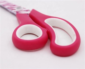 Kéo Thiết Kế In Hoa Lưỡi Lạ Mắt Bằng Thép Không Gỉ Chất Lượng Cao - Product Image 4