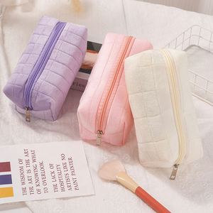 Wholesale Fashion Women Cosmetic Bag Portable Travel Makeup Bag Custom Logo - Product Image 3