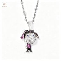 Pendentif Personnage de Dessin Animé Timmy Iced Out, Collier Hip-Hop en Cuivre Entièrement Pavé de Zircons Colorés, Bijoux de Rue Tendance pour Hommes, Vente en Gros
