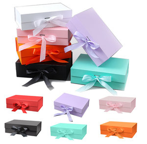 صندوق هدايا صلب مخصص بنقش بارز ولامع بلون العاج مع إغلاق مغناطيسي، صديق للبيئة وقابل لإعادة التدوير لتغليف الملابس والأحذية - Product Image 4