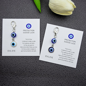 Llavero y Colgante para Bolso de Aleación de Zinc con Diseño de Tarjeta de la Buena Suerte y Ojo Turco Azul, Éxito de Ventas Transfronterizo de Moda - Product Image 1