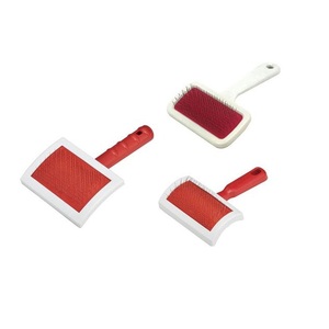 Oem Odm Personalizado Sostenible Durable Plástico Nuevo Diseño Fácil de usar Autolimpieza Perro Mascota Cepillo de pelo largo Peine de aseo - Product Image 2