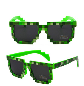 Lunettes <span class=keywords><strong>de</strong></span> <span class=keywords><strong>soleil</strong></span> vintage à pixels 8 bits pour hommes et femmes, <span class=keywords><strong>de</strong></span> <span class=keywords><strong>marque</strong></span>, à prix abordable, style mosaïque, fabriquées en Chine - Product Image 4