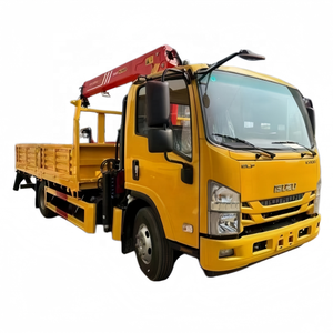 <span class=keywords><strong>Camion</strong></span> grue Isuzu 4x2 de 5 tonnes personnalisé <span class=keywords><strong>avec</strong></span> grue à flèche droite et grue à flèche articulée de 3,2T - Product Image 1