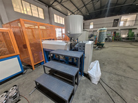 Insert de tuyau pex/pert dans un tuyau en mousse et machine à film de stratification pour tuyau d'isolation de climatisation