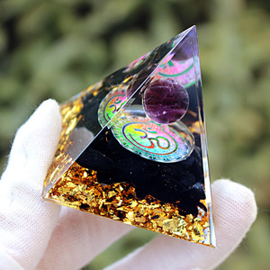 Pirámide de Resina Epoxi de Cristal de 5cm, 6cm, 8cm, Impresión UV, Grabado Interno, Decoración para el Hogar, Adorno de Escritorio - Product Image 1