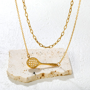 Collier raquette de tennis en alliage de zinc doré, design ajouré, bijou sportif et tendance pour femmes et hommes, pendentif chaîne multicouche - Product Image 1