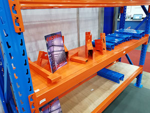 Étagère étroite à plusieurs niveaux de supports empilables industriels en métal pour le stockage en entrepôt avec matériau en acier de protection contre la corrosion - Product Image 4