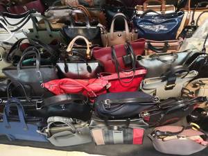 Anan NUEVO Paquete Mixto Precio al por Mayor Bolsos de Segunda Mano Bolsos Usados para Mujer - Product Image 5