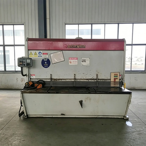 Cizalla Hidráulica de Placas de <span class=keywords><strong>Segunda</strong></span> <span class=keywords><strong>Mano</strong></span> con Sujeción Confiable para el Procesamiento de Diversas Chapas Metálicas - Product Image 1