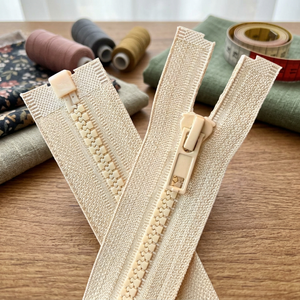 Fermeture éclair en résine écologique à extrémité ouverte # Glissière autobloquante de 60 cm, fabricant sur mesure pour vêtements, vestes, sacs - Product Image 3