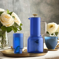 Ensemble de pichet en verre isolé d'inspiration nordique couleur créative résistante aux hautes températures pour thé eau jus de fruits couvercle de bouilloire froide