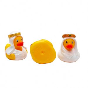 Pato de juguete flotante chirriante de plástico de 6 cm, estilo exótico, amarillo, con patrón de Oriente Medio - Product Image 4