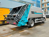 Camion compacteur de déchets diesel à boîte de vitesses manuelle 11000L Euro 6, rapport de compression élevé, 4x2, pour collecte de déchets résidentiels et urbains