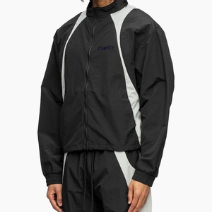 Chaqueta y Pantalones Deportivos de Poliéster para Hombre con Logotipo Personalizado, Chaqueta de Nylon con Cierre y Parches, Traje Deportivo de Nylon - Product Image 5