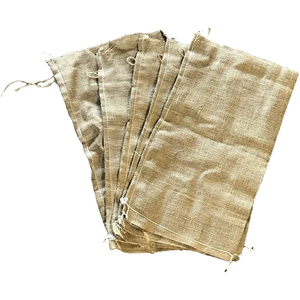 Sac en jute naturel réutilisable, biodégradable et personnalisable pour l'agriculture, l'aménagement paysager, le jardinage et les activités de plein air - Product Image 4