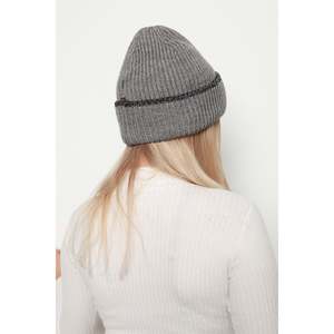 Bonnet en tricot blanc cassé pour femme avec détail rayé brillant, couvre-chef élégant et confortable pour le temps froid Beanie1139 - Product Image 5