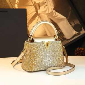 Bolso de Mano de Lujo para Mujer, Estilo Bandolera, de Cuero Genuino con Incrustaciones de Diamantes - Product Image 2