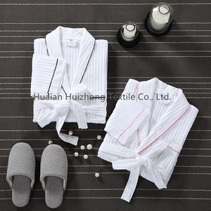Wholesale HOT selling <strong>kimono</strong> bathrobe luxury white strip <strong>waffle</strong> cotton <strong>robe</strong> soft and breathable custom hotel bathrobe for spa - Product Image 4