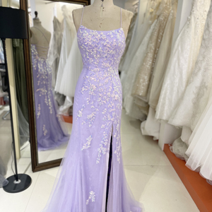 <span class=keywords><strong>ชุด</strong></span><span class=keywords><strong>ราตรี</strong></span>ทรงเมอร์เมดปักลายลูกไม้ 3 มิติ สีม่วงไลแลค แขนกุด ผูกเชือกด้านหลัง ผ่าสูง ทรงเข้ารูป สำหรับงานพรอม ต้อนรับปีใหม่ 2026 - Product Image 3