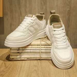 Nouvelles baskets décontractées pour hommes – Prix de gros – Respirantes, polyvalentes, pour le skateboard, tendance, de qualité supérieure, blanches, légères, pour étudiants - Product Image 4