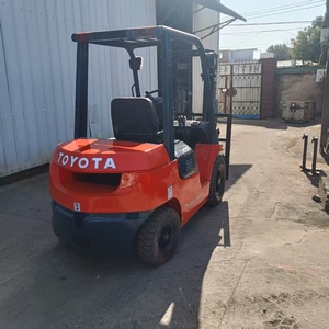 Chariot élévateur Toyota d'occasion 2 tonnes Diesel en bon état, meilleur service, rapport et inspection vidéo fournis - Product Image 2