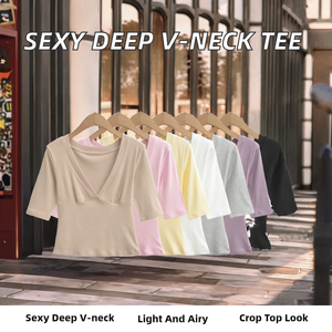 Camiseta Corta de Manga Corta con Cuello en V Profundo, Ajuste Regular, Ligera y Transpirable, de Spandex/Algodón, para Mujer, de Luxe Enterprises - Product Image 2