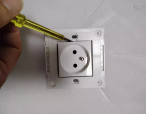 Prise murale électrique moderne <span class=keywords><strong>16A</strong></span>, standard européen, pour la maison et l'usine, en plastique et cuivre, blanc, noir, or - Product Image 3