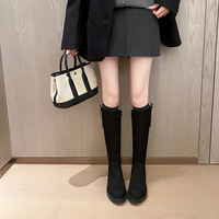 Fermeture à glissière avec boucle décorative, tige haute, bout rond, cuir véritable, hauteur genou