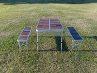 Ensemble table et banc pliants portables et légers en alliage d'aluminium moderne pour 4 personnes, idéal pour le poker, les banquets, le camping et les pique-niques