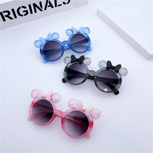 Commercio all'ingrosso di alta qualità UV400 bambini occhiali da sole alla moda carino forma di arco lenti sfumate blu nero rosso giallo <span class=keywords><strong>viola</strong></span> fatto PC - Product Image 4
