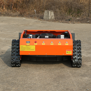 Xe cắt cỏ chuyên nghiệp 4x4 có móc kéo: Máy cắt cỏ 4x4 - Product Image 4