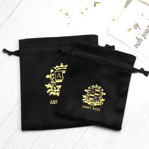 <span class=keywords><strong>Mini</strong></span> montre à bijoux en velours imprimée avec logo personnalisé sac de rangement pour parfum emballage cadeau de luxe <span class=keywords><strong>pochette</strong></span> à bijoux en velours avec cordon de serrage - Product Image 3