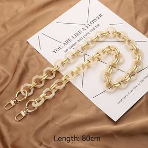 سلسلة أكريليك عصرية مع وصلات مشبك ذهبي لتزيين المحفظة بنفسك وإكسسوارات بديلة أنيقة - Product Image 4