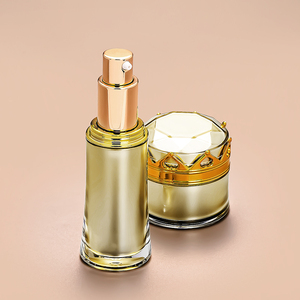 <span class=keywords><strong>ชุด</strong></span>ขวดเครื่องสำอางขนาด50กรัม60มล. 100มล. พร้อมฝาปิด<span class=keywords><strong>ชุด</strong></span>บรรจุภัณฑ์เครื่องสำอางสีเงินทองแบบกำหนดเองขวดพลาสติกขวดครีมโลชั่น - Product Image 3