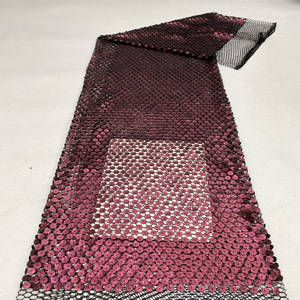 Nueva <span class=keywords><strong>Tela</strong></span> de Malla de Panal <span class=keywords><strong>con</strong></span> Orificios Centrales en Relieve de 12 mm, Lentejuelas Bordadas <span class=keywords><strong>para</strong></span> Vestidos, Zapatos, Bolsos, Sombreros - Product Image 3
