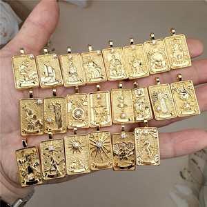 Joyería de latón de moda Rhinestone rectángulo <span class=keywords><strong>Tarot</strong></span> tarjeta 18K chapado en oro colgante collar - Product Image 1