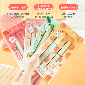 Vente en gros de <span class=keywords><strong>baume</strong></span> à lèvres pour l'hydratation et la reconstitution de l'<span class=keywords><strong>eau</strong></span> Ensemble de rouges à lèvres pour améliorer les rides des lèvres et <span class=keywords><strong>sans</strong></span> couleur - Product Image 2