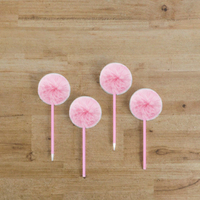 Stylo bille 1,0 mm en gros avec pompon en peluche, idéal pour cadeau d'affaires, papeterie coréenne, fournitures de bureau en plastique, encre noire