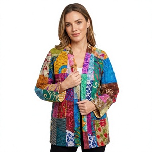 Chaqueta Formal de Mujer, Estilo Indio, Hecha a Mano, 100% Algodón, Secado Rápido, Acolchada, Reversible, Estampado Floral, Cuello en V, Cierre con Cinturón - Product Image 1
