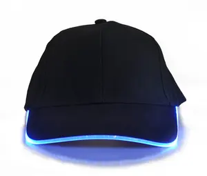 Toptan moda LED işıklı Up şapka beyzbol şapkası ve şapka Hip-Hop parti ayarlanabilir spor kap