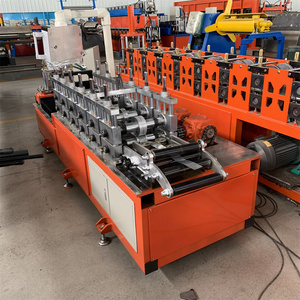 Machine de profilage à froid WADLEY pour la fabrication de profilés en V, de canaux muraux et de cadres d'angle en acier léger, avec moteur - Product Image 4