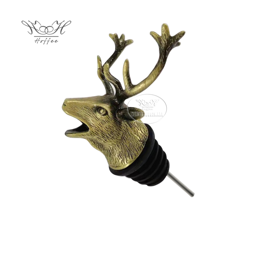 07C  Cerf porte-bonheur en bronze antique