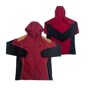 บริการผลิตตามสั่ง (OEM) เสื้อแจ็คเก็ตกันลมสไตล์ลีกอิตาลีสำหรับผู้ชาย ชุดฟุตบอลยุโรป โรม่า ลายทาง กันลม กันน้ำ ระบายอากาศได้ 100% - Product Image 1