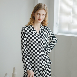 <span class=keywords><strong>Pigiama</strong></span> da gamba enorme da <span class=keywords><strong>donna</strong></span> a maniche lunghe a maniche lunghe per <span class=keywords><strong>gatti</strong></span> di vendita calda - Product Image 2