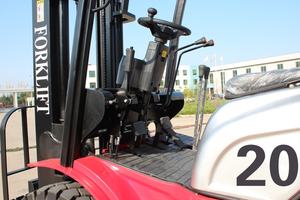 Chariot élévateur diesel de 2 tonnes de qualité industrielle certifié NIMBUS ISO 9001, hauteur de levage personnalisable, faibles émissions - Product Image 5